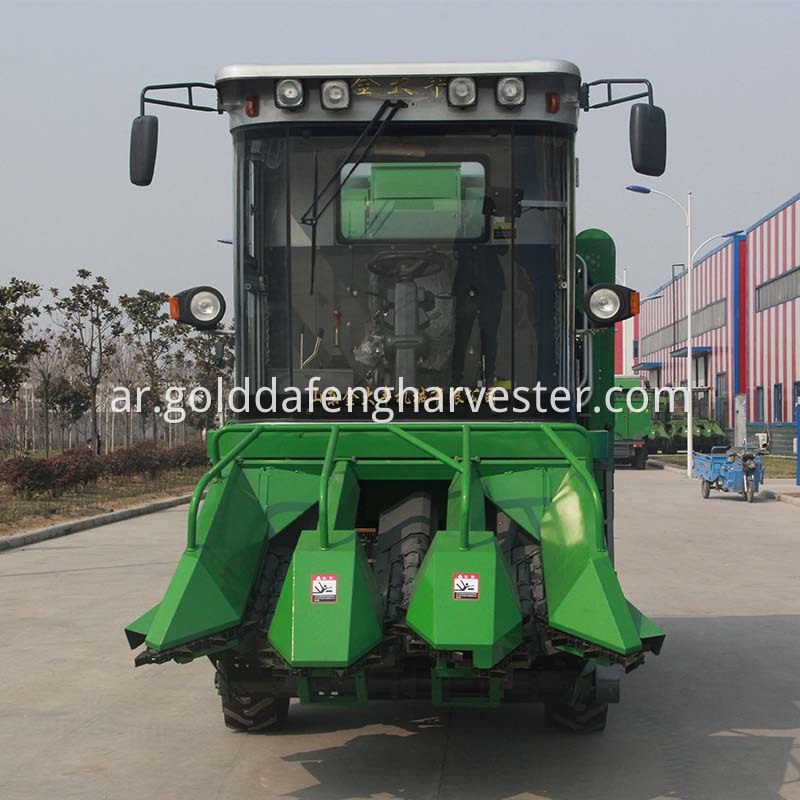 MAIZE CUTTING PICKER